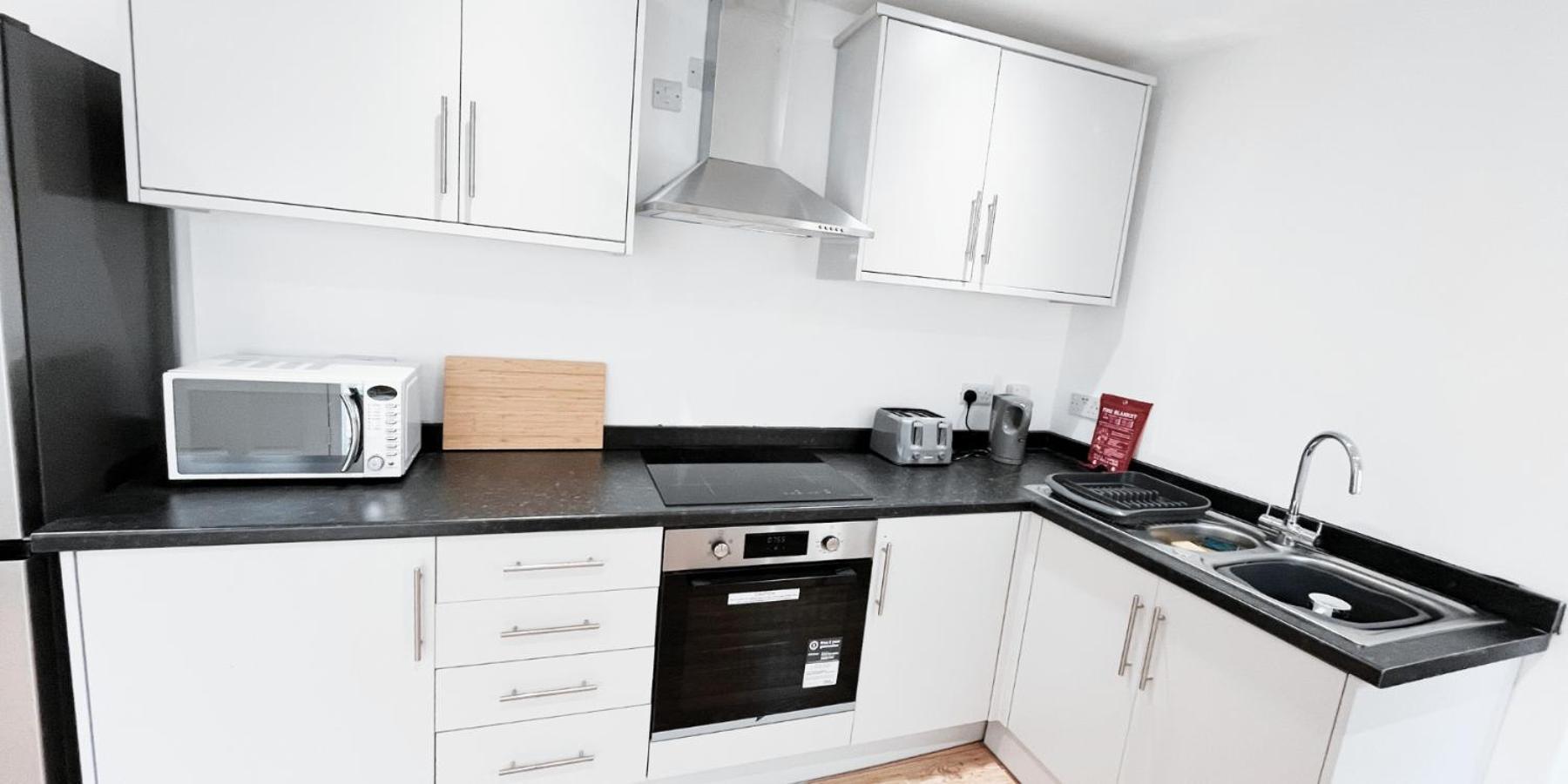 Double Room In Modern House Near Nottingham Buitenkant foto